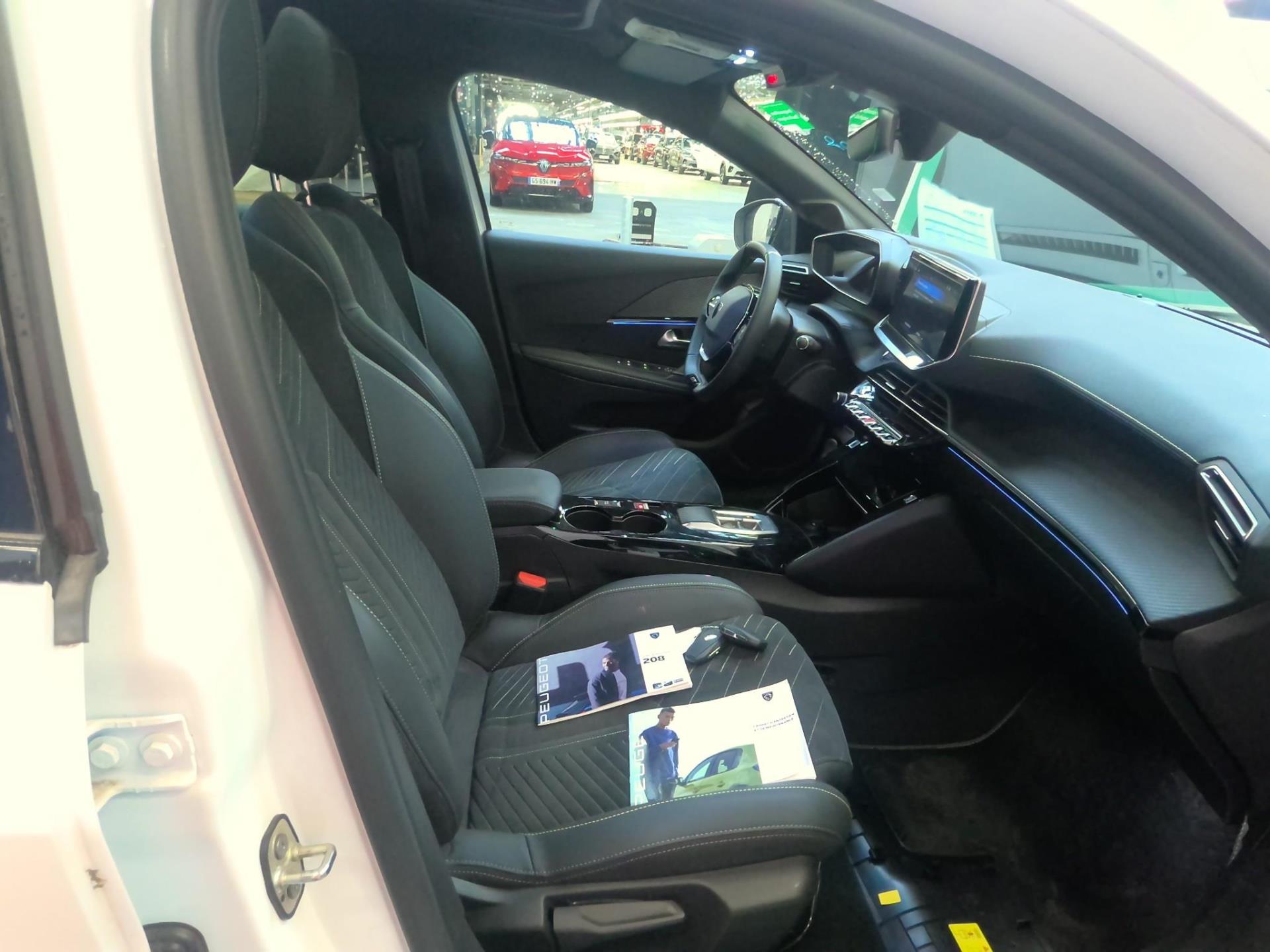 Peugeot 208 Electrique 156 ch 54 kWh GT 2024