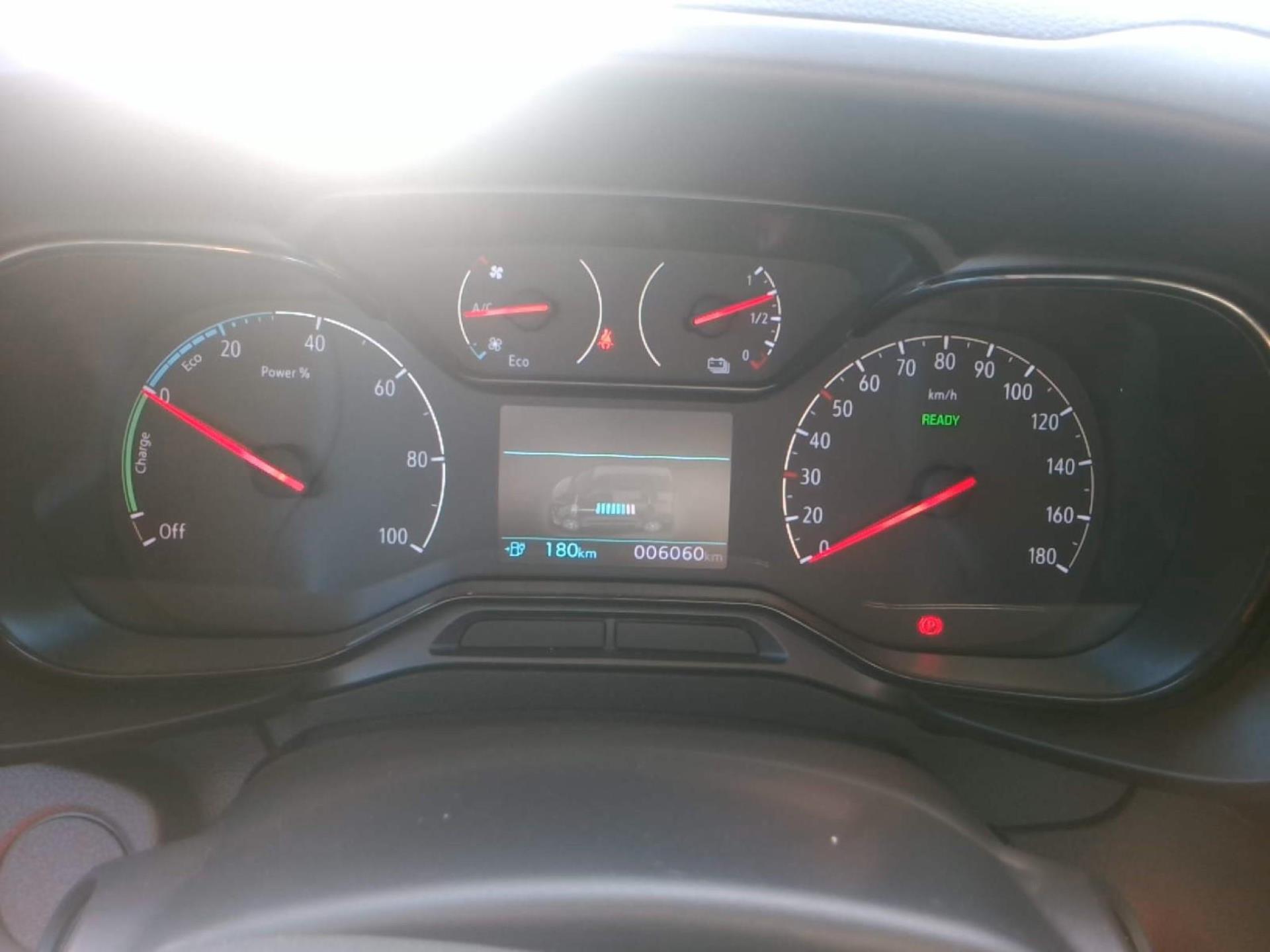 Opel COMBO-E CARGO M 800 KG ELECTRIQUE 100 KW BATTERIE 50 KWH  2023