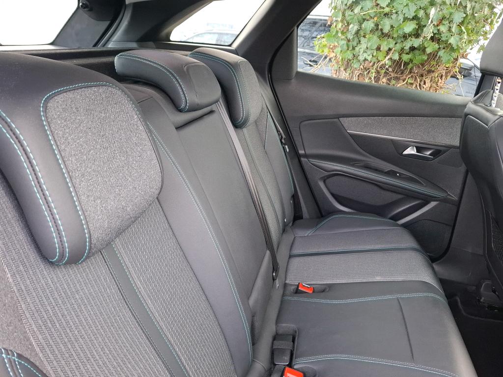 Peugeot 3008 Hybrid 225 e-EAT8 Allure Pack 2022