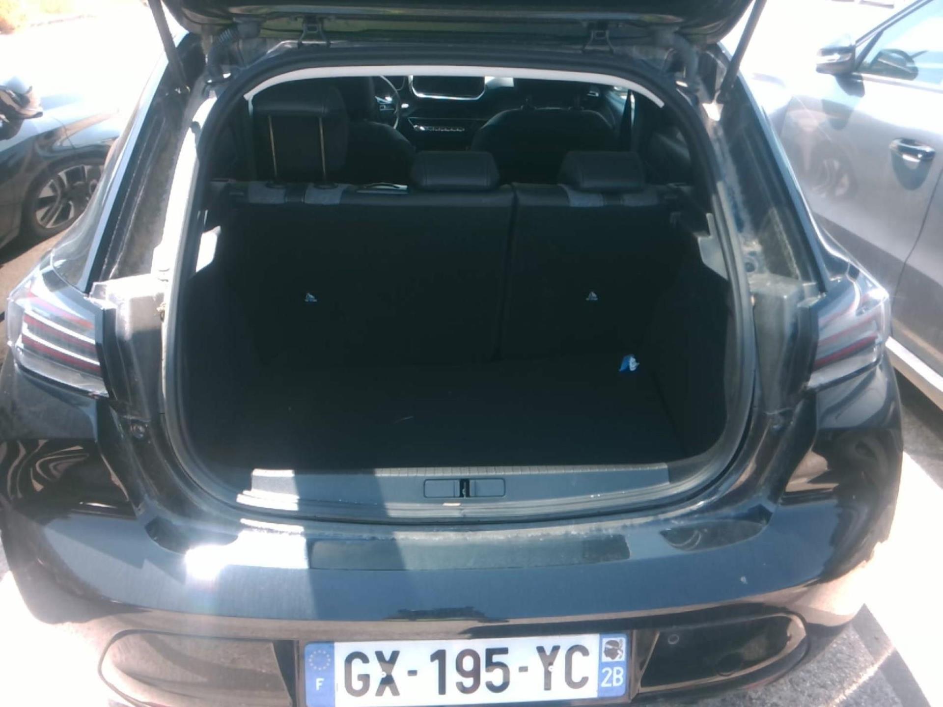 Peugeot 208 Hybrid 100 e-DCS6 Allure 2024