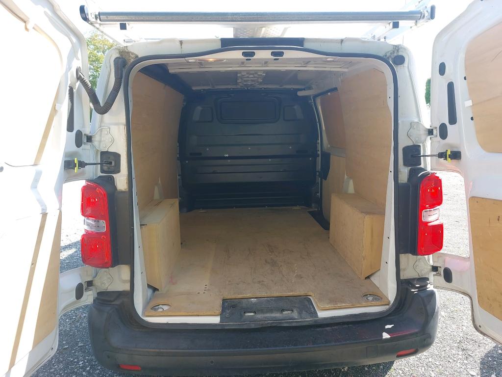 Peugeot EXPERT FGN TOLE STANDARD 1.5 BLUEHDI 120 S&S BVM6 PREMIUM 2021