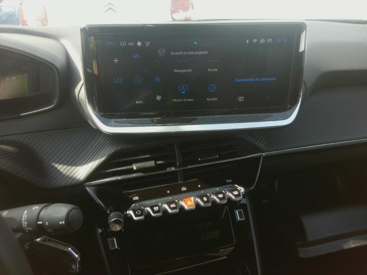 Foto Peugeot 2008 15