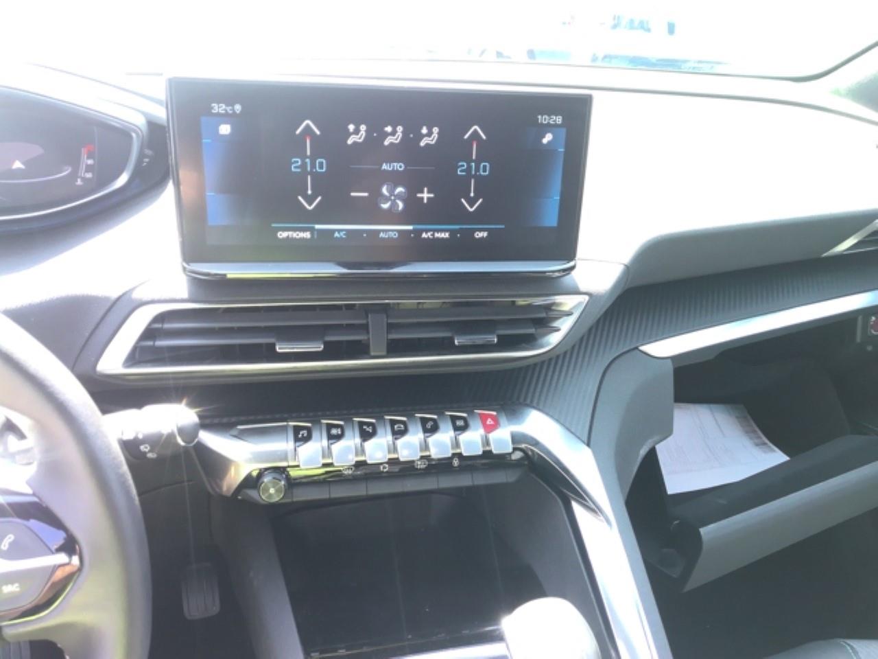 Foto Peugeot 5008 23