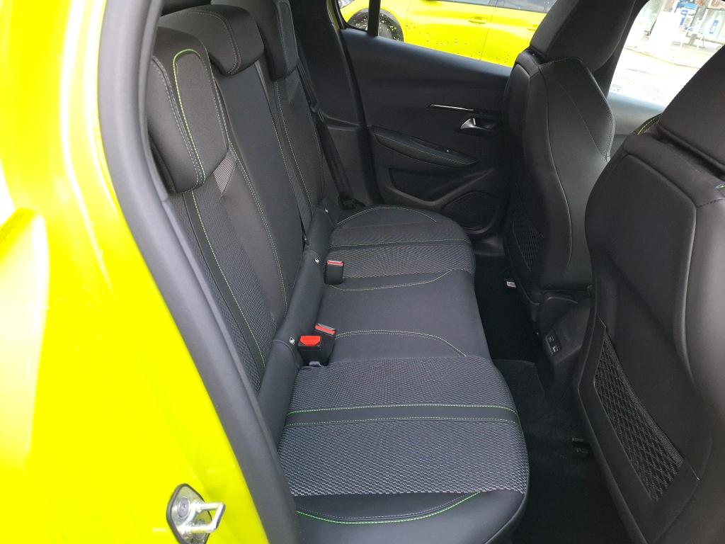 Peugeot 208 PureTech 100 S&S BVM6 GT 2024