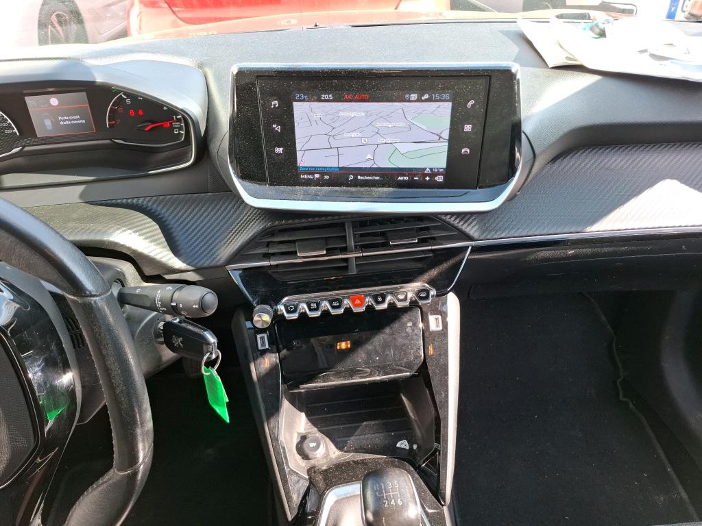 Peugeot 208 BlueHDi 100 S&S BVM6 Allure 2022