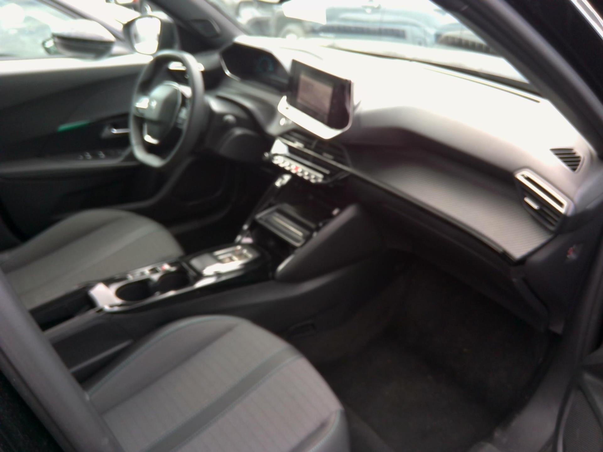 Peugeot 2008 Electrique 136 ch Allure 2023