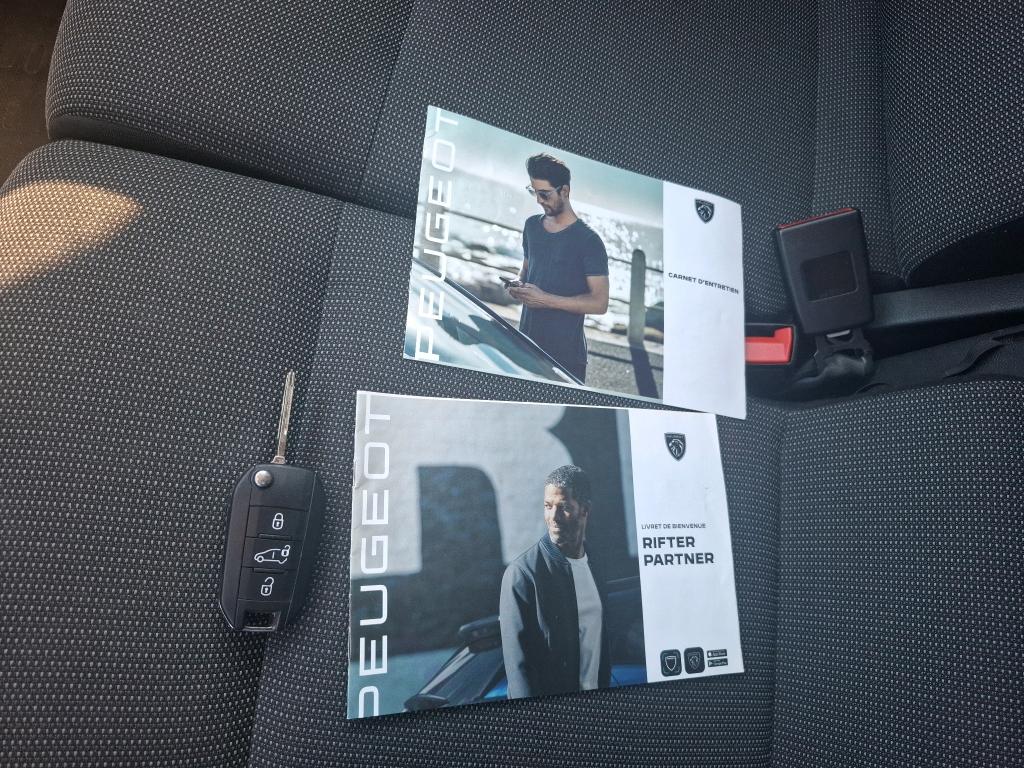 Peugeot PARTNER FOURGON M 650 KG PURETECH 110 S&S BVM6  2023